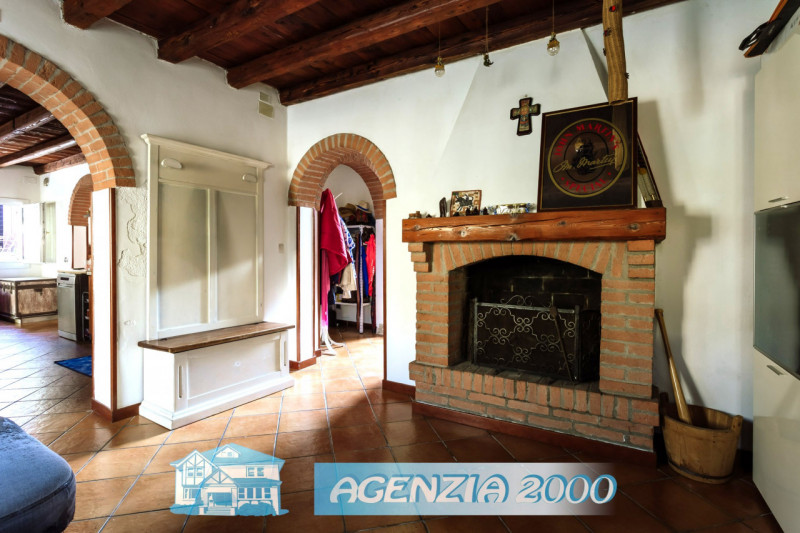 A OLMO DI TRIBANO LA TUA CASA TI ASPETTA !!! GRANDE OPPORTUNITA' DI CASA ACCOSTATA TIPO RUSTICO T...