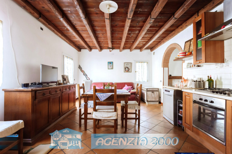 A OLMO DI TRIBANO LA TUA CASA TI ASPETTA !!! GRANDE OPPORTUNITA' DI CASA ACCOSTATA TIPO RUSTICO T...