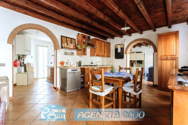 A OLMO DI TRIBANO LA TUA CASA TI ASPETTA !!! GRANDE OPPORTUNITA' DI CASA ACCOSTATA TIPO RUSTICO T...