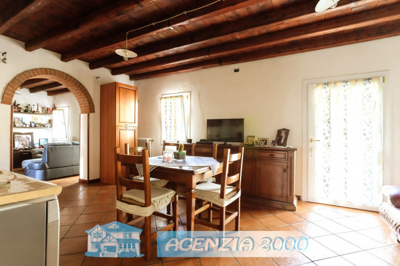 A OLMO DI TRIBANO LA TUA CASA TI ASPETTA !!! GRANDE OPPORTUNITA' DI CASA ACCOSTATA TIPO RUSTICO T...