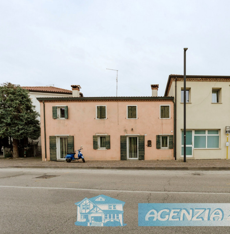 A OLMO DI TRIBANO LA TUA CASA TI ASPETTA !!! GRANDE OPPORTUNITA' DI CASA ACCOSTATA TIPO RUSTICO T...