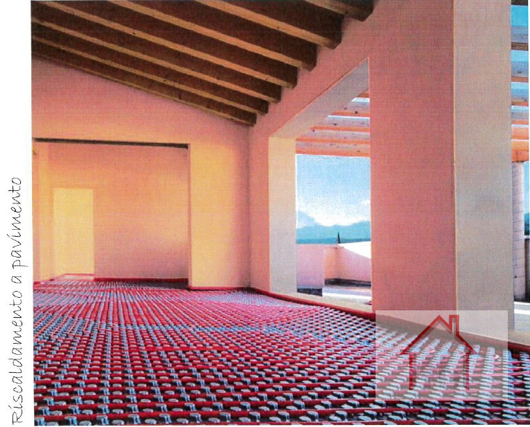 Situati nel cuore di Povegliano, proponiamo in vendita questo splendido appartamento quadrilocale...