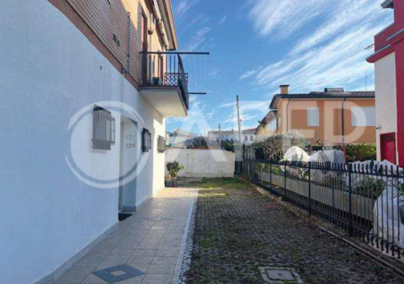 ROR: Immobiliare - Studio di Progettazione - Impresa di Costruzioni
"Una sola azienda, infinite p...