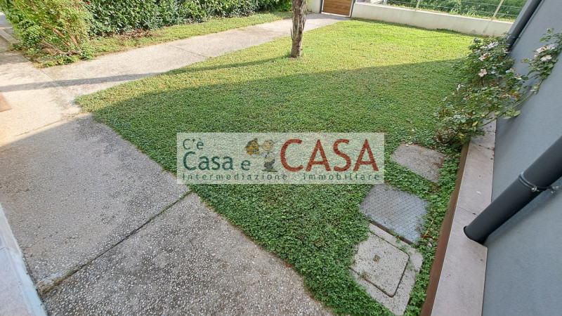 RUBANO: Disponibile da marzo, zona artigianale, con ingresso indipendente ufficio di c.a. 180 mq ...