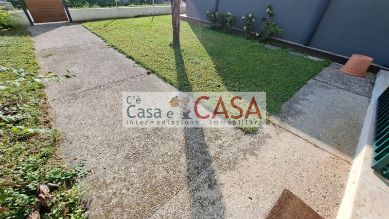 RUBANO: Disponibile da marzo, zona artigianale, con ingresso indipendente ufficio di c.a. 180 mq ...