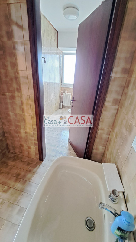 RUBANO: Disponibile da marzo, zona artigianale, con ingresso indipendente ufficio di c.a. 180 mq ...