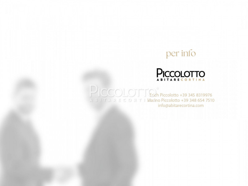 Rif. V4978 A2 - A pochi passi dal centro di Cortina d'Ampezzo, in vendita esclusivo appartamento ...