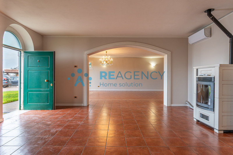 Arzignano - San Zeno 

Siete una famiglia  e state cercando una residenza privata o di rappresent...