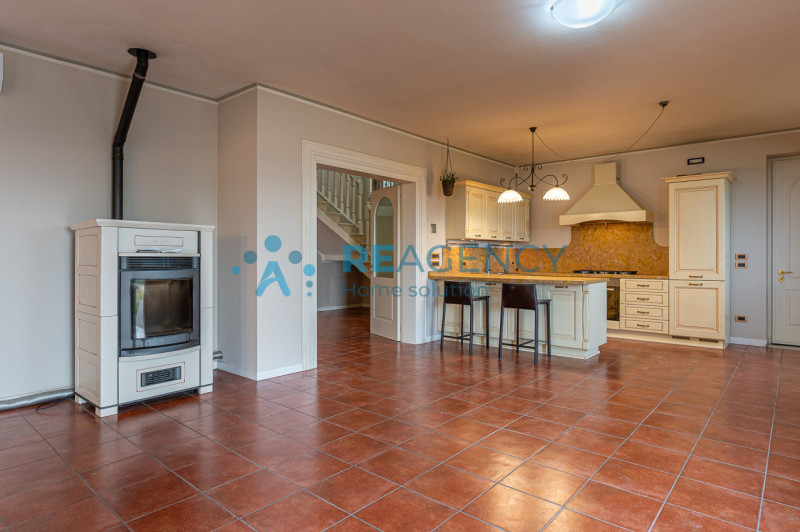 Arzignano - San Zeno 

Siete una famiglia  e state cercando una residenza privata o di rappresent...