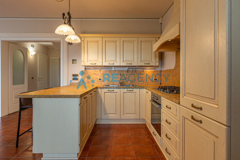 Arzignano - San Zeno 

Siete una famiglia  e state cercando una residenza privata o di rappresent...