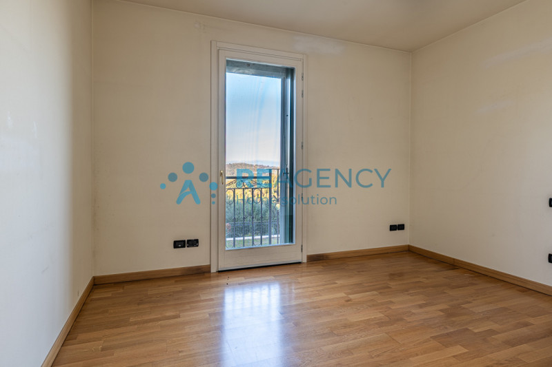 Arzignano - San Zeno 

Siete una famiglia  e state cercando una residenza privata o di rappresent...