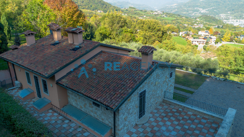 Arzignano - San Zeno 

Siete una famiglia  e state cercando una residenza privata o di rappresent...