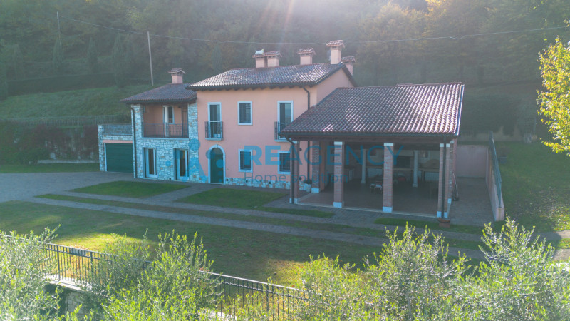 Arzignano - San Zeno 

Siete una famiglia  e state cercando una residenza privata o di rappresent...
