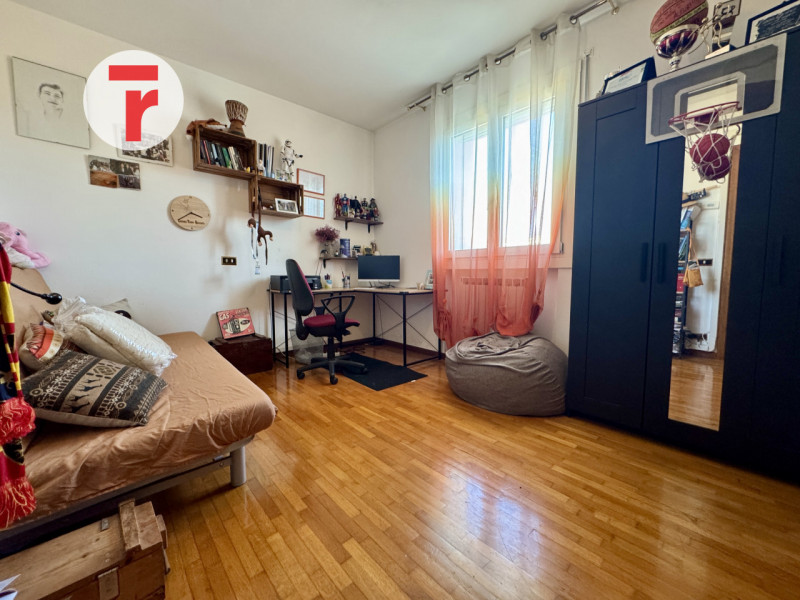 Loreggia Centro - proponiamo splendido appartamento in ottime condizioni, senza lavori da fare, c...