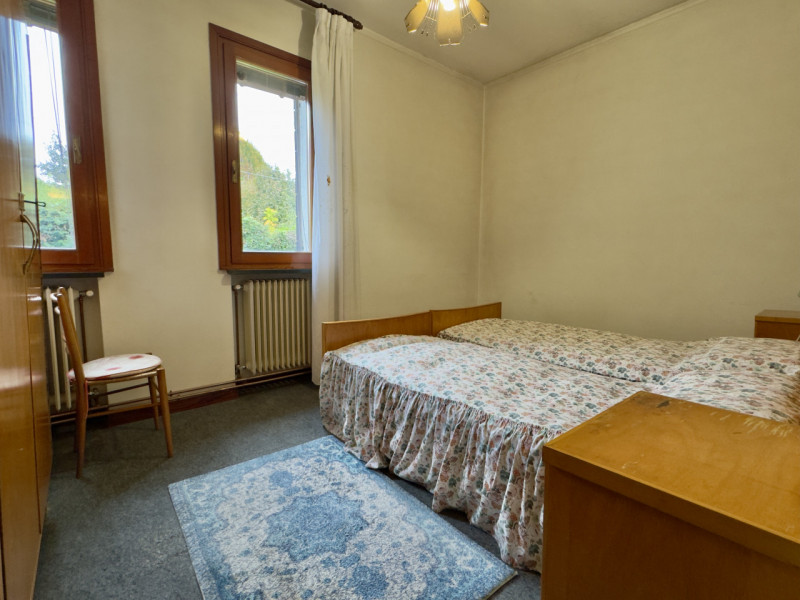 CASELLE DI SELVAZZANO: In posizione tranquilla e riservata, proponiamo in vendita una casa singol...