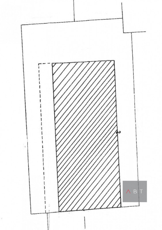 Capannone artigianale di circa mq. 1140 con due bagni e scoperto privato di circa 1500 mq. Classe...