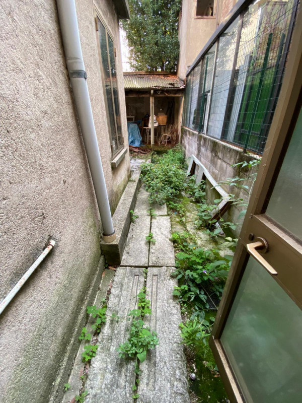 Se sei alla ricerca di una casa che possa diventare il tuo rifugio in uno dei quartieri più affas...