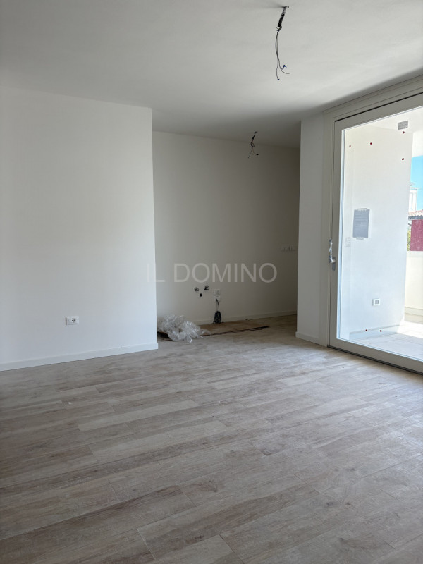 Nuovo appartamento a Caselle di Selvazzano, posto al piano primo di piccola palazzina signorile d...