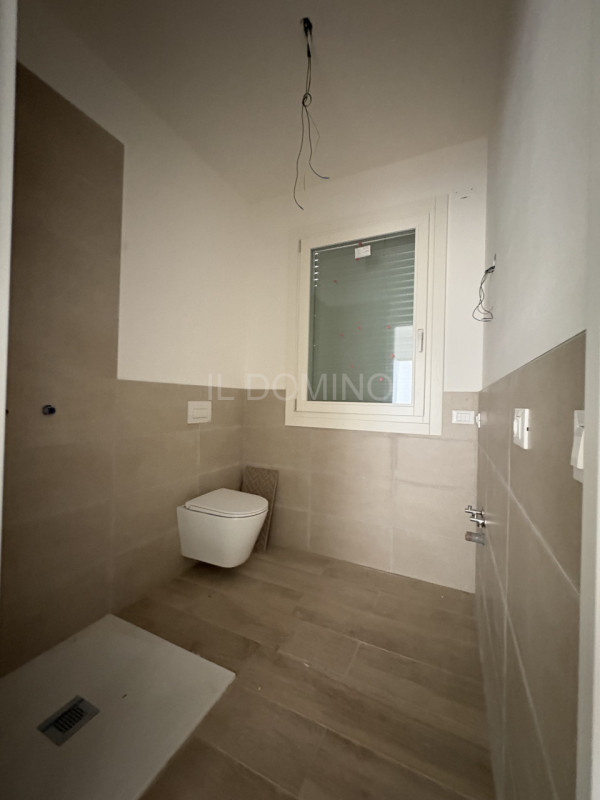 Nuovo appartamento a Caselle di Selvazzano, posto al piano primo di piccola palazzina signorile d...