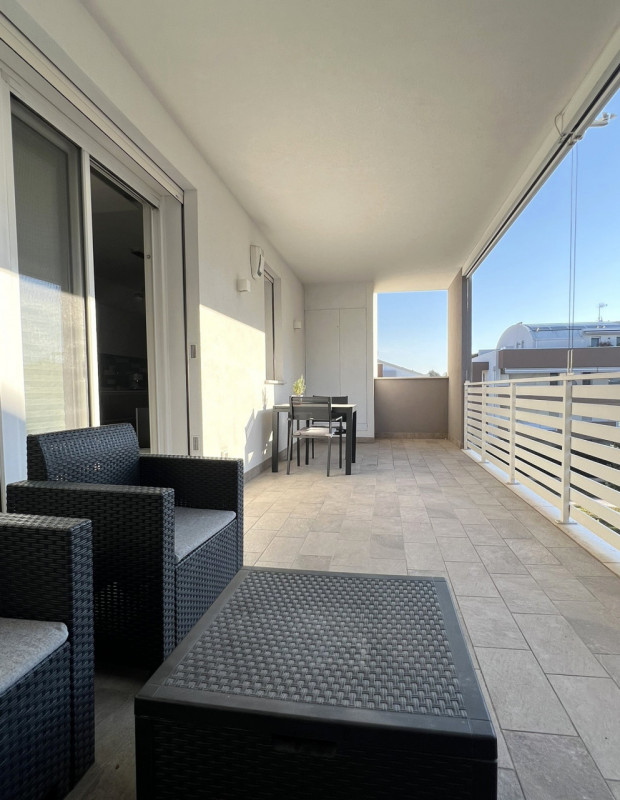 TAGGì DI LIMENA: Proponiamo in vendita un esclusivo attico situato nel moderno quartiere residenz...