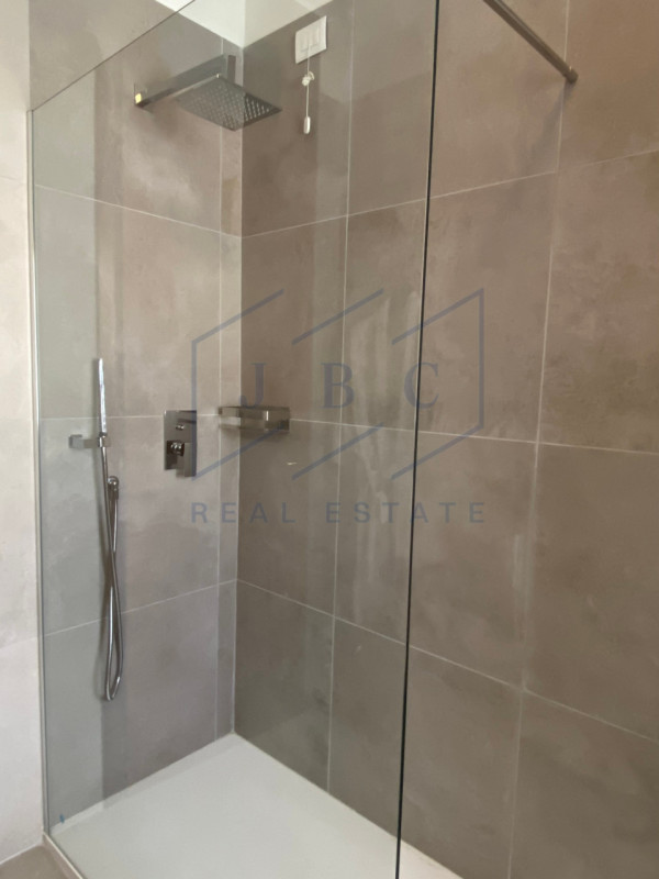 ODERZO - (TV)
Situato al 2° e 3° piano di una palazzina signorile servita da ascensore, questo es...