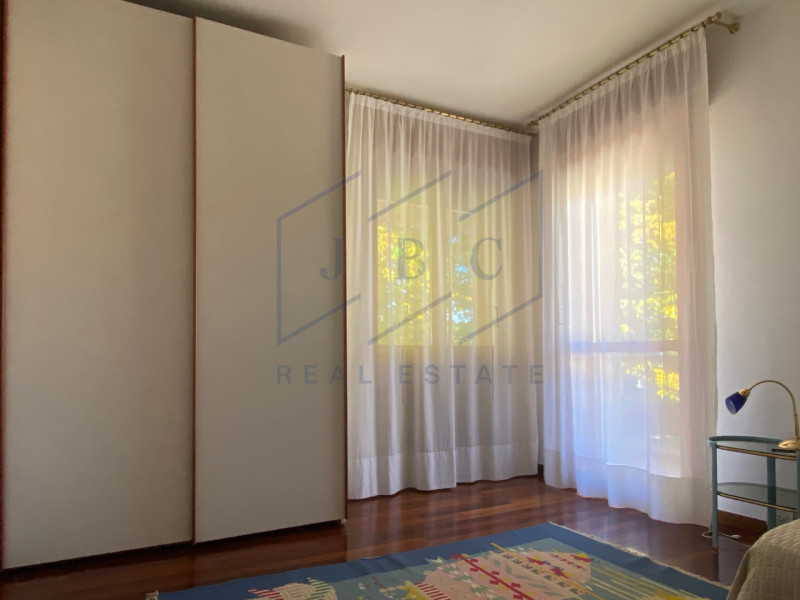 ODERZO - (TV)
Situato al 2° e 3° piano di una palazzina signorile servita da ascensore, questo es...