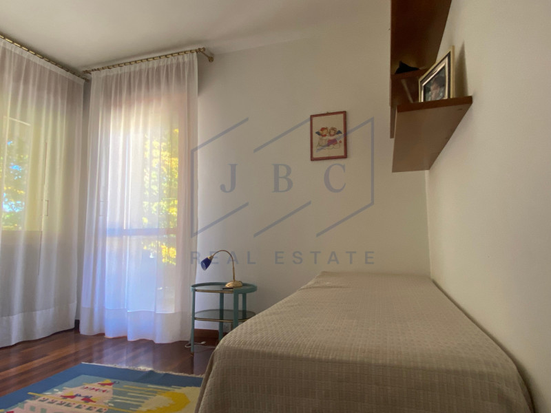 ODERZO - (TV)
Situato al 2° e 3° piano di una palazzina signorile servita da ascensore, questo es...