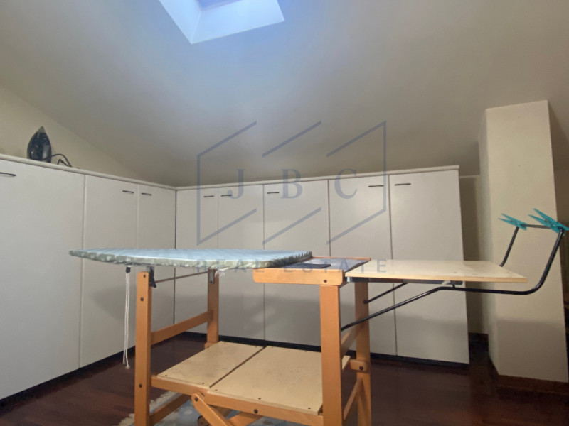 ODERZO - (TV)
Situato al 2° e 3° piano di una palazzina signorile servita da ascensore, questo es...