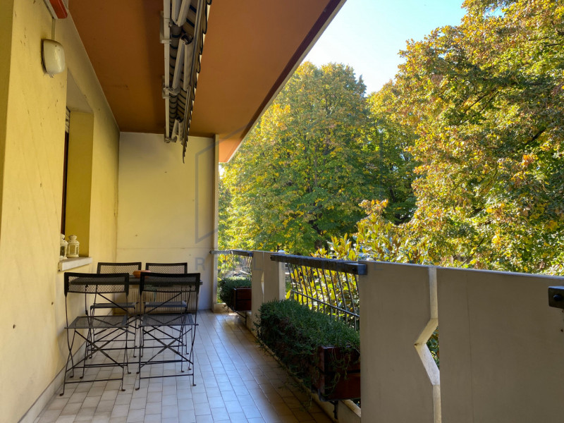 ODERZO - (TV)
Situato al 2° e 3° piano di una palazzina signorile servita da ascensore, questo es...