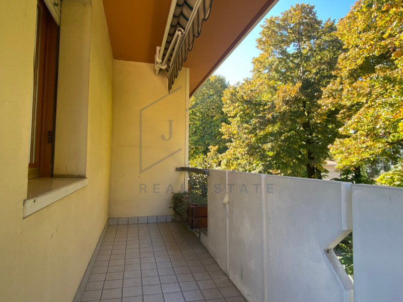 ODERZO - (TV)
Situato al 2° e 3° piano di una palazzina signorile servita da ascensore, questo es...