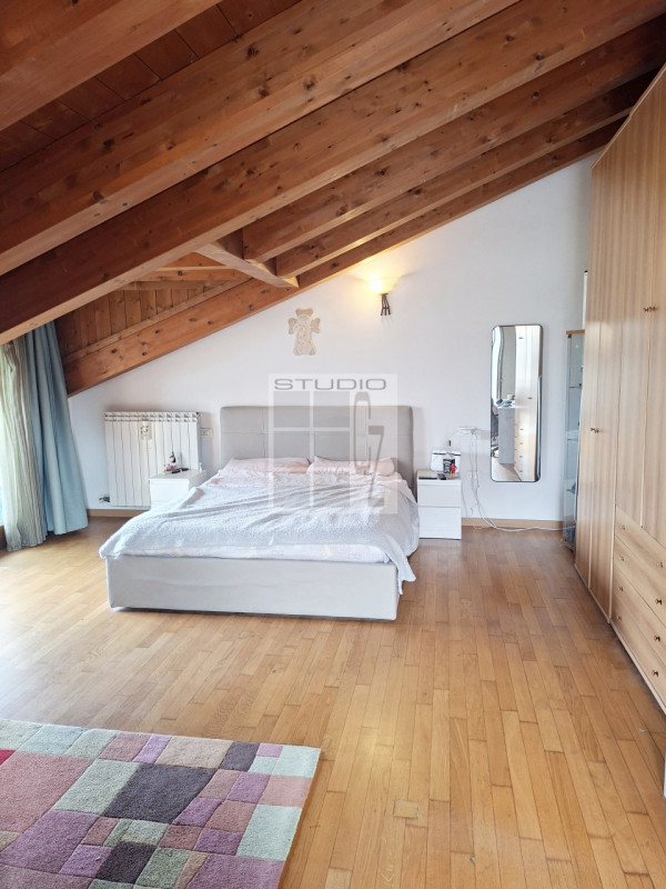 Ecco l'appartamento che stavi cercando!
TRE ragioni per non farti sfuggire questa OCCASIONE!!

1....