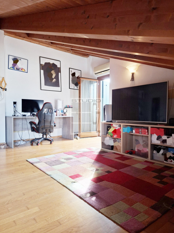 Ecco l'appartamento che stavi cercando!
TRE ragioni per non farti sfuggire questa OCCASIONE!!

1....