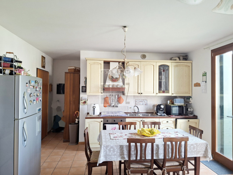 Ecco l'appartamento che stavi cercando!
TRE ragioni per non farti sfuggire questa OCCASIONE!!

1....