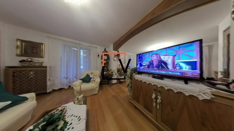 V386 - Proponiamo in vendita nel centro di Falcade esclusivo appartamento di ampia metratura con ...