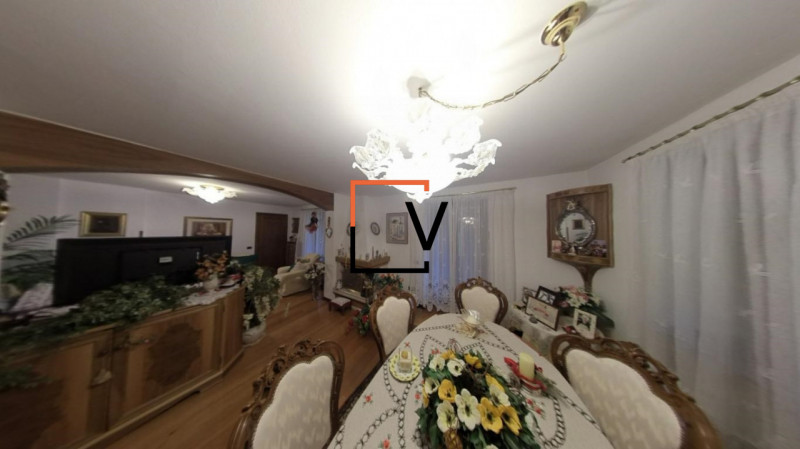 V386 - Proponiamo in vendita nel centro di Falcade esclusivo appartamento di ampia metratura con ...