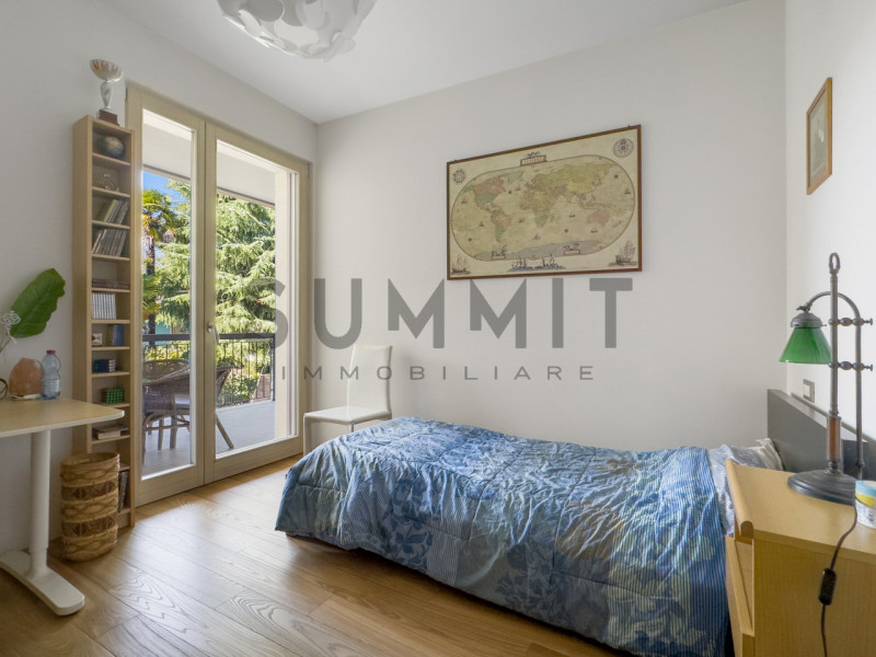 SCHIO: In pregiato contesto residenziale, proponiamo raffinata VILLA completamente ristrutturata ...