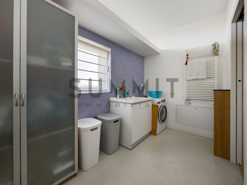 SCHIO: In pregiato contesto residenziale, proponiamo raffinata VILLA completamente ristrutturata ...