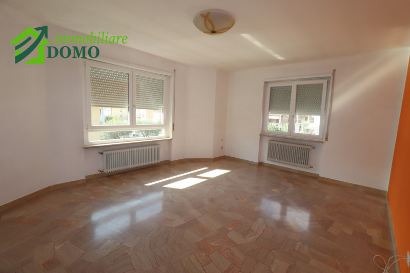 SCHIO - MAGRE': Affittasi, appartamento TRICAMERE in BIFAMILIARE arredato di cucina e camera, con...