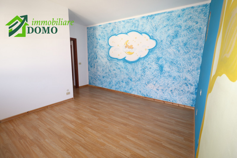 SCHIO - MAGRE': Affittasi, appartamento TRICAMERE in BIFAMILIARE arredato di cucina e camera, con...