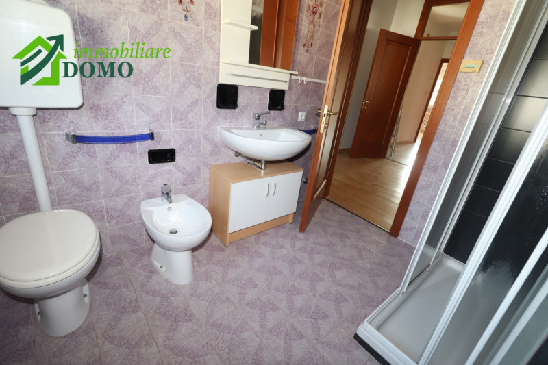 SCHIO - MAGRE': Affittasi, appartamento TRICAMERE in BIFAMILIARE arredato di cucina e camera, con...