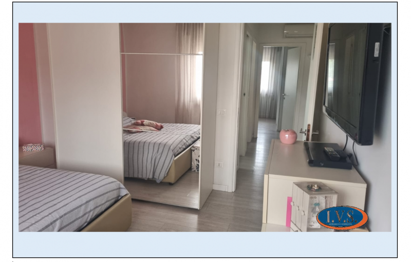 Camisano Vicentino (VI) in centro paese, su vano scala di sole 4 unità al secondo e ultimo piano ...