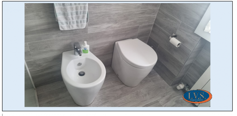 Camisano Vicentino (VI) in centro paese, su vano scala di sole 4 unità al secondo e ultimo piano ...