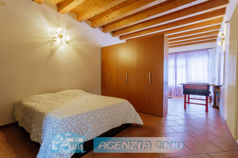 HO IL TUO BELLISSIMO APPARTAMENTINO AL PIANO TERRA A OLMO DI TRIBANO !!! COME UN RUSTICO TUTTO CO...