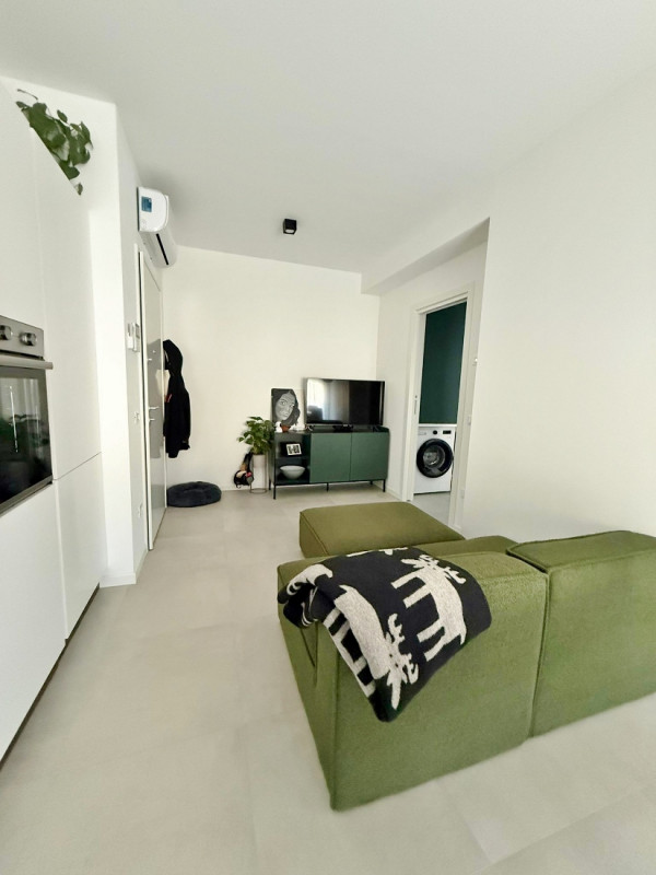 NUOVO BILOCALE ULTIMO PIANO ARREDATO - IN AFFITTO A VICENZA, INTERNO VIALE TRIESTE. COMPLETO DI T...