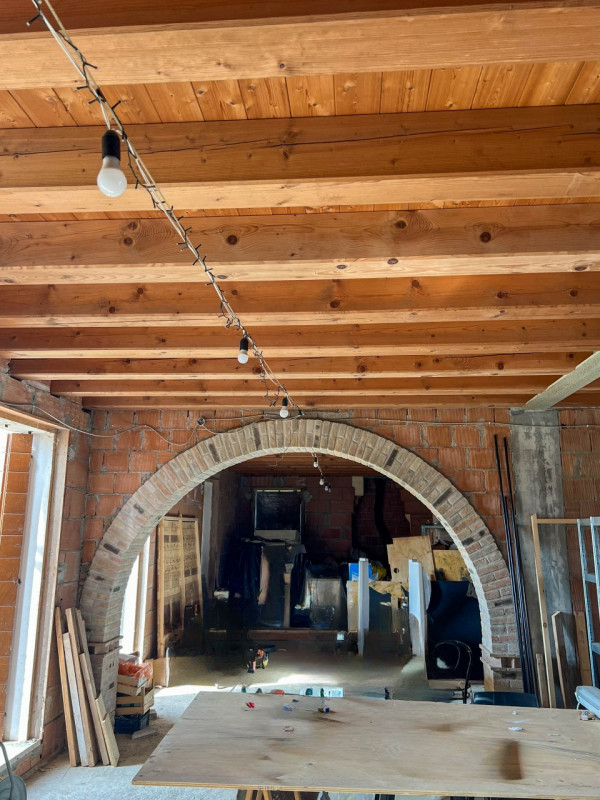 Proponiamo in vendita, nella tranquilla frazione di Vallonga ad Arzergrande, intera bifamiliare a...