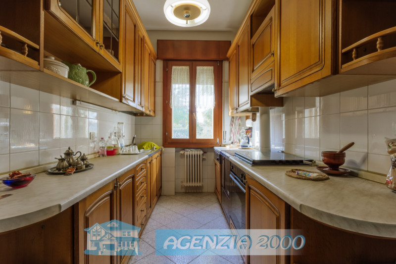 A BAGNOLI DI SOPRA GRANDE CASA IN CAMPAGNA CON TERRENO AGRICOLO DI 61.879 MQ E CON ANNESSA PORZIO...