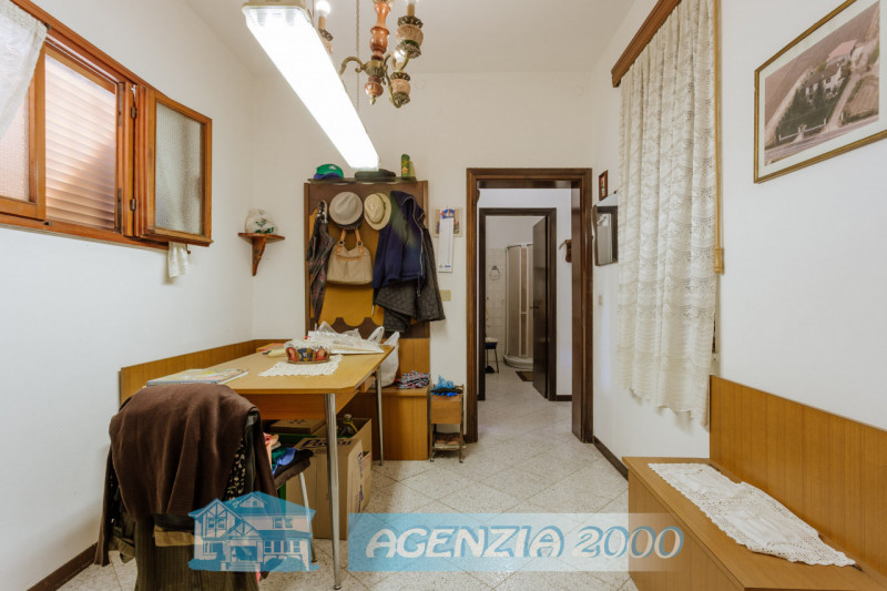 A BAGNOLI DI SOPRA GRANDE CASA IN CAMPAGNA CON TERRENO AGRICOLO DI 61.879 MQ E CON ANNESSA PORZIO...