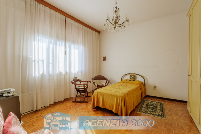 A BAGNOLI DI SOPRA GRANDE CASA IN CAMPAGNA CON TERRENO AGRICOLO DI 61.879 MQ E CON ANNESSA PORZIO...