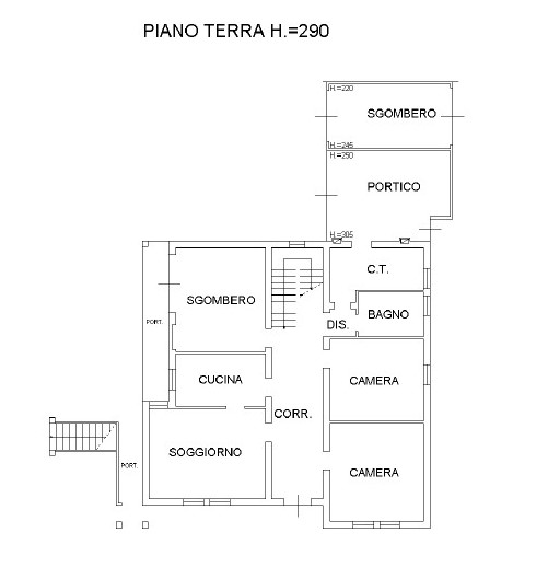 A Villa Estense, immerso nella tranquillità e nel verde, proponiamo in vendita uno spazioso appar...