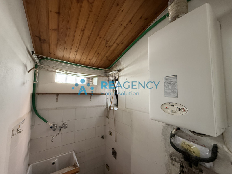 Se cerchi un immobile da ristrutturare, situato nell’ambita zona di Creazzo Colle, dotato di ingr...